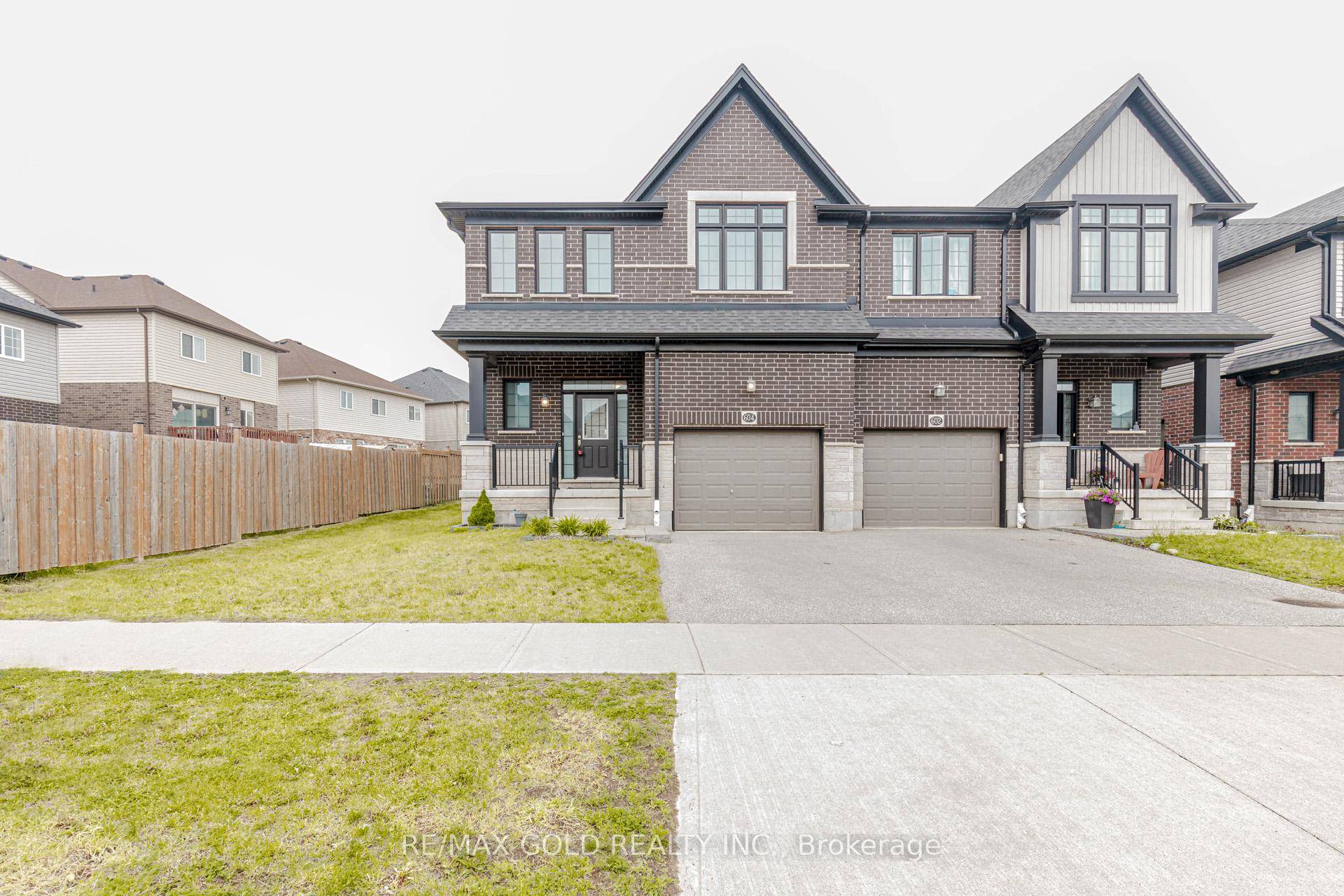 Honey, Stop the Car ! This stunning semi detached home is nestled in the highly sought after Doon South communityjust minutes from Hwy 401, Conestoga College, parks, top rated schools, ...