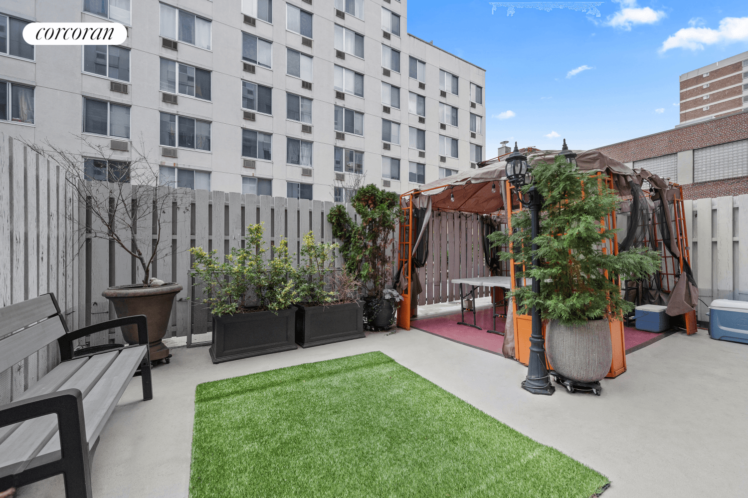 The Largest Garden Duplex In Central Harlem !