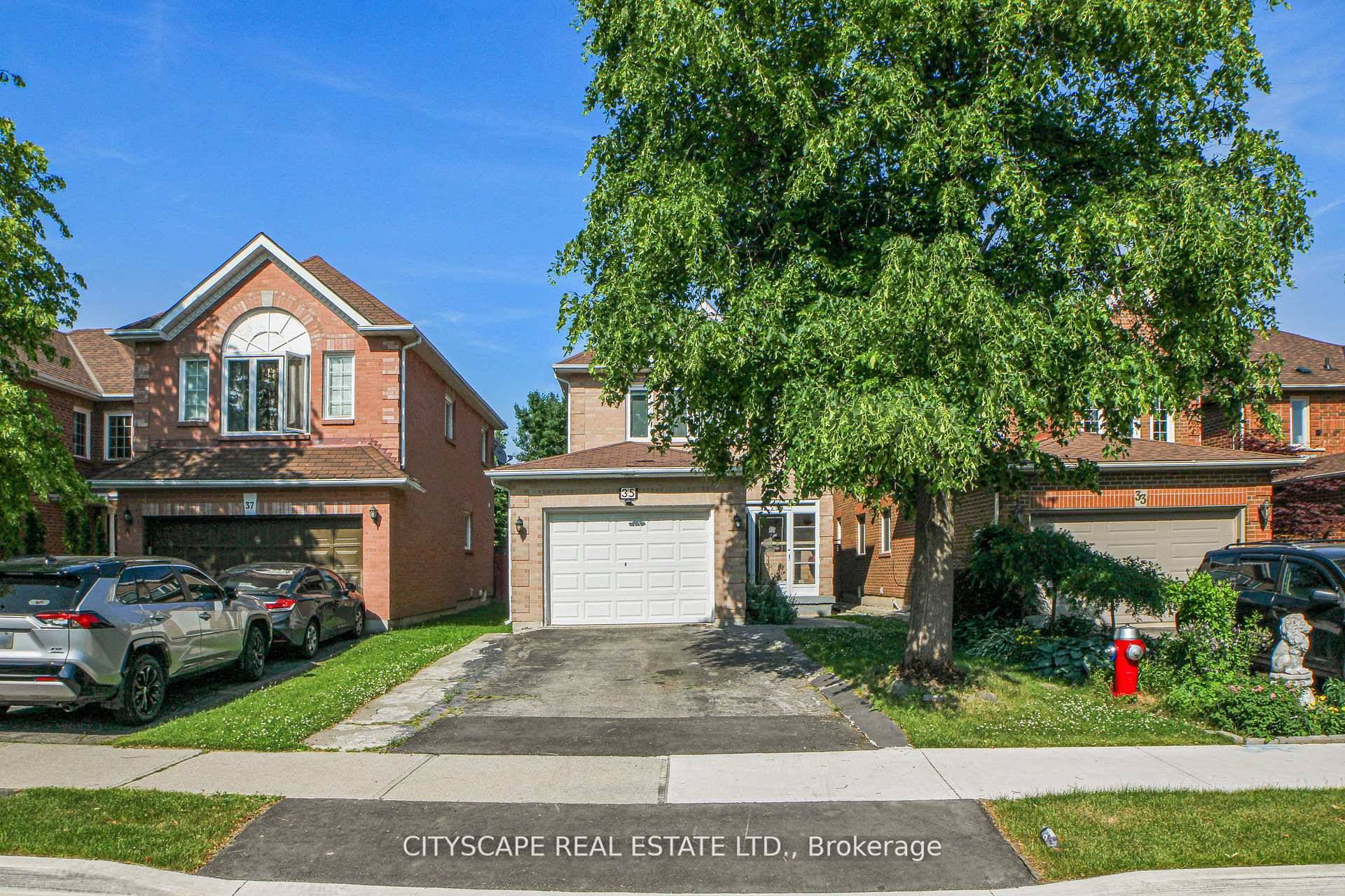 Charming Detached 3 Bedroom Home, With A Finished Basement, In The Heart Of Fletchers West !