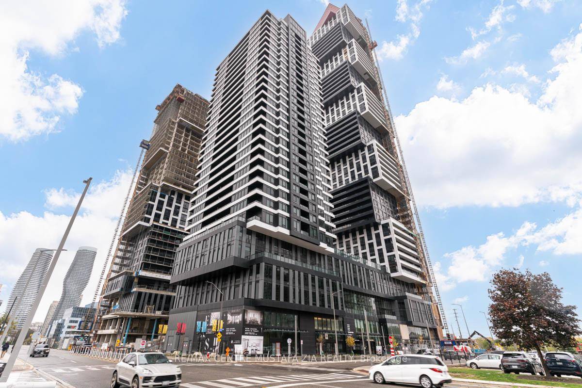 Experience contemporary urban living at EX1, ideally situated in the vibrant core of downtown Mississauga, just moments from Square One.