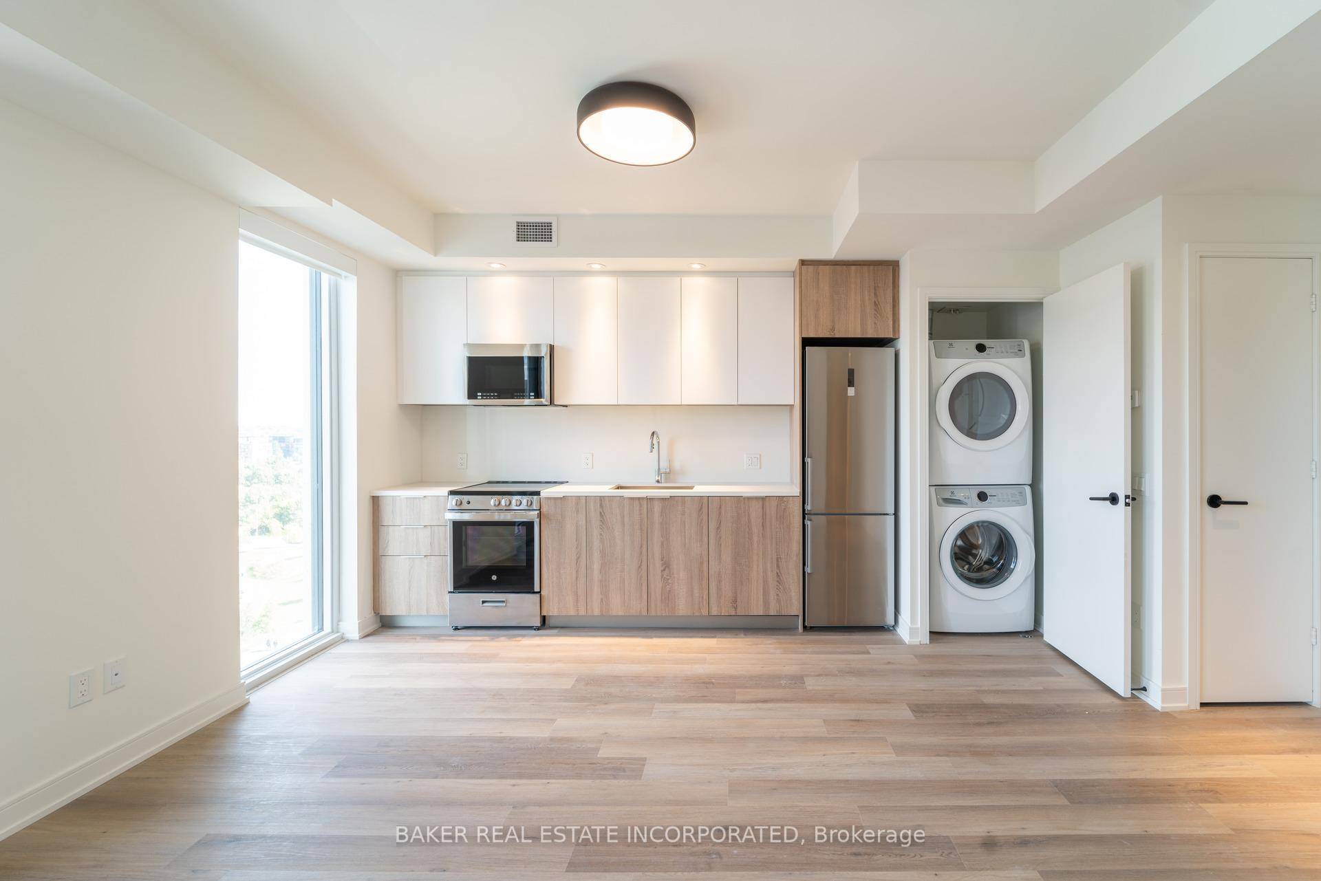 BRAND NEW, NEVER LIVED IN 1 BED, 1 BATH 525 sf SUITE RENT NOW AND RECEIVE 1 MONTH FREE !