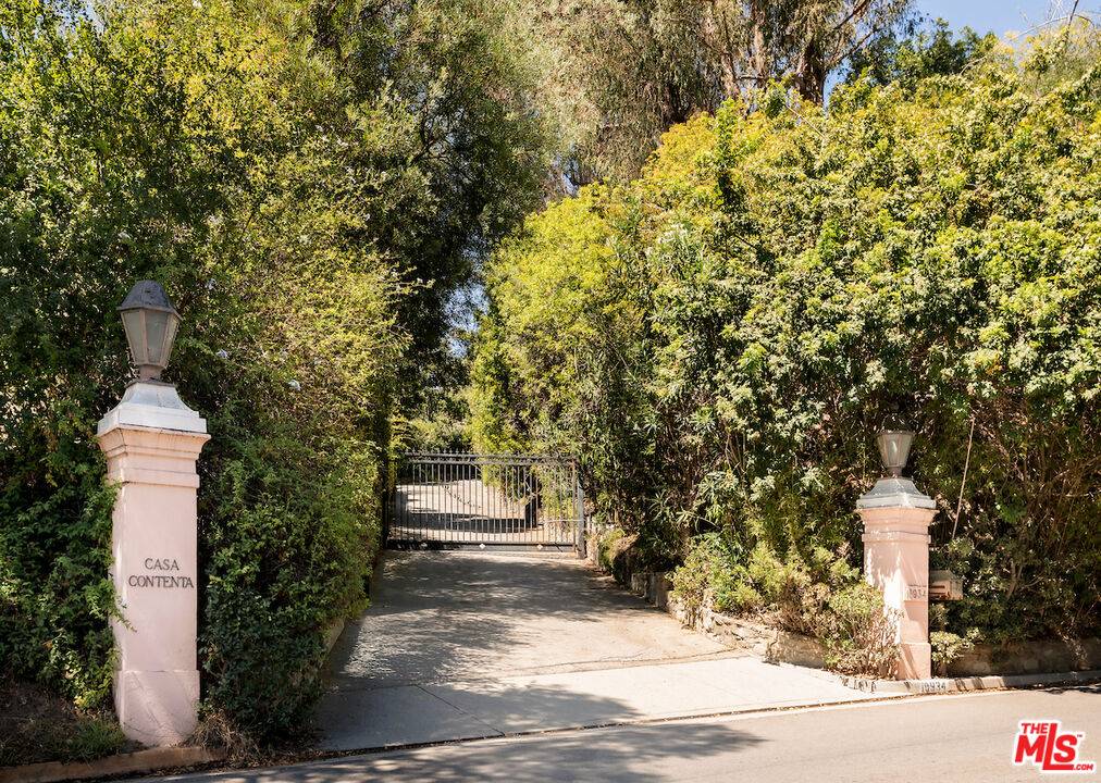 10934   Bellagio Rd 11BR Bel Air La