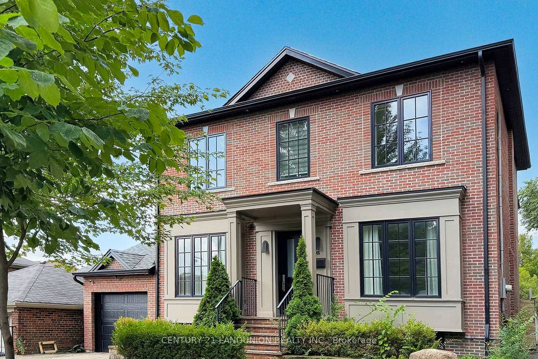 Magnificent Custom Home In Chaplin Estates on a Premium Size Lot.