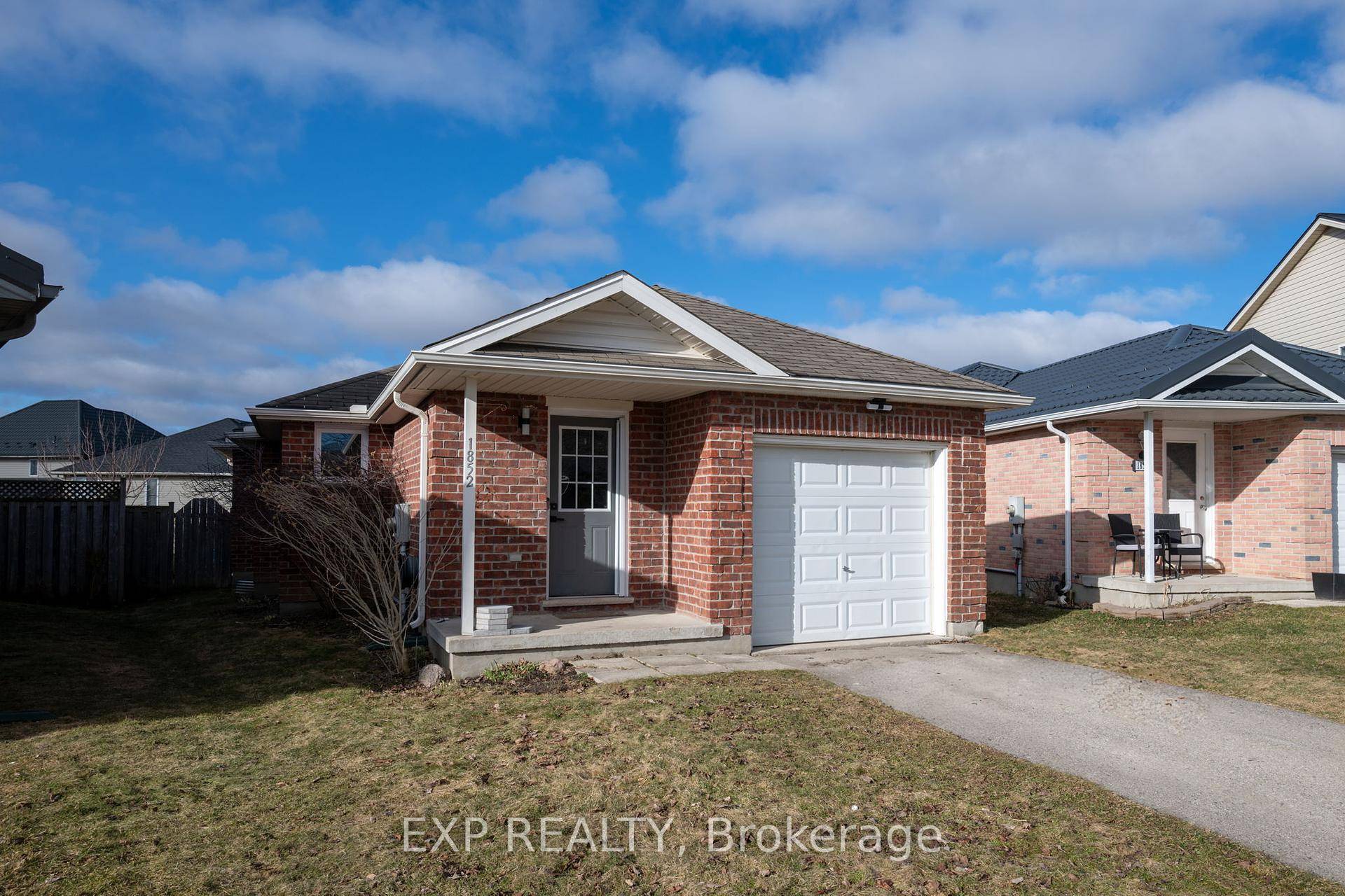 Welcome to 1852 Bloom Cres, a beautifully updated bungalow in the heart of Stoney Creek one of Londons most sought after neighborhoods !