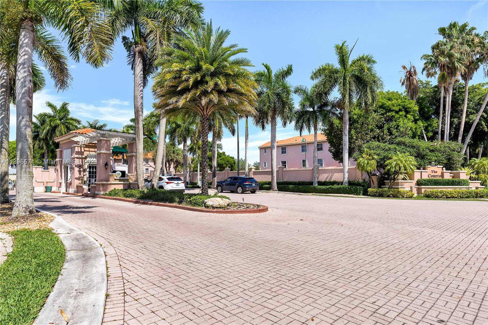 Fully Renovated kitchen, bathrooms, paint, floors at one of the best condominiums in Doral.