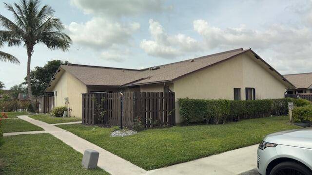 Very good, located townhome, close to everything, best price, cathedral ceilings, sky light in the kitchen, great community.