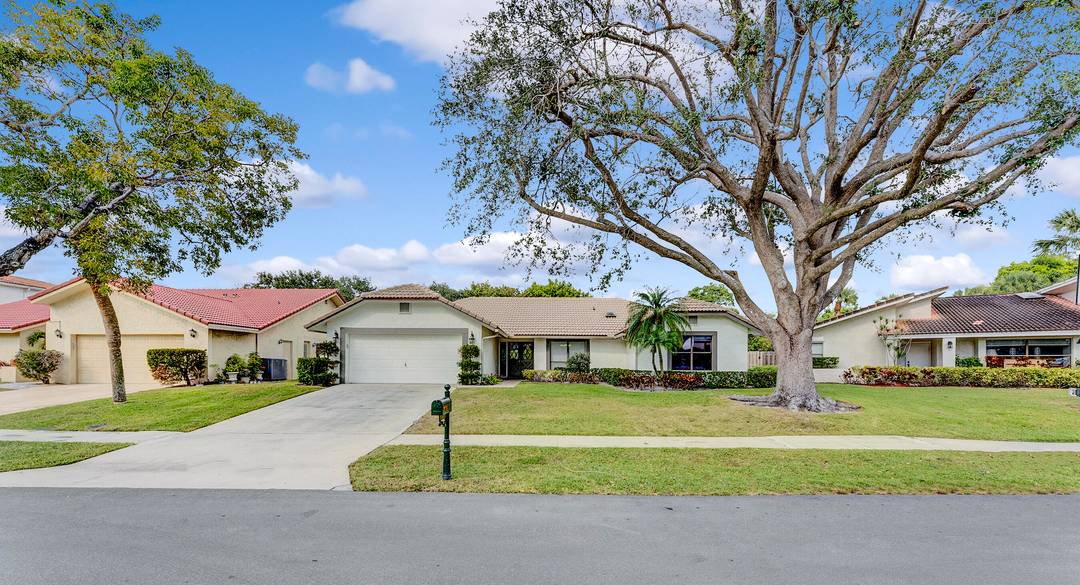 Located in the desirable Montoya Circle neighborhood of central Boca Raton, this 3 bedroom, 2 bathroom single family home offers over 2, 000 square feet of living space and a ...