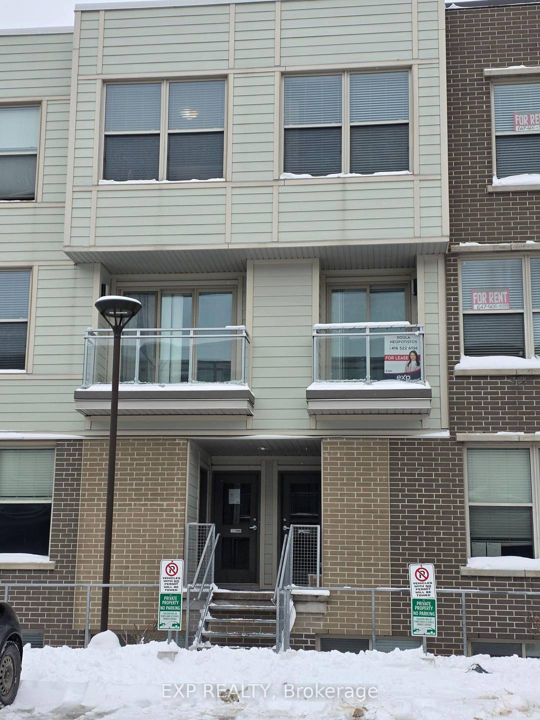 Excellent opportunity to lease a furnished private room in a furnished stacked townhome with plenty of natural light.