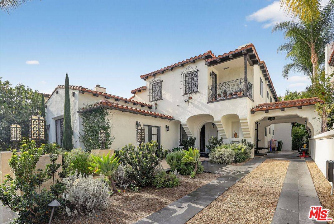 10749   Weyburn Ave 5BR Westwood La