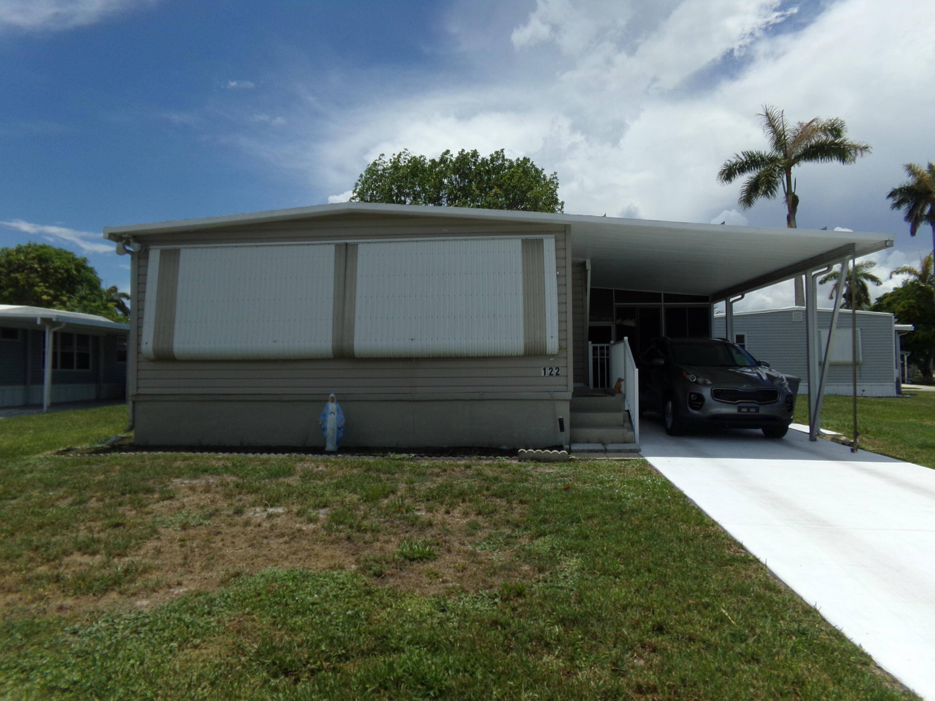 Affordable living in desirable Palm Beach County !