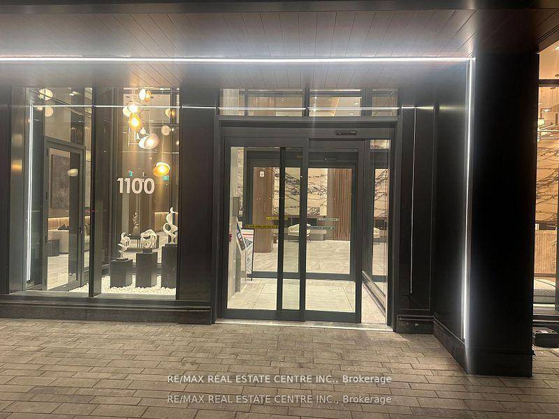 Spacious 2 Bedrooms W Balcony amp ; 2 Full Bath !