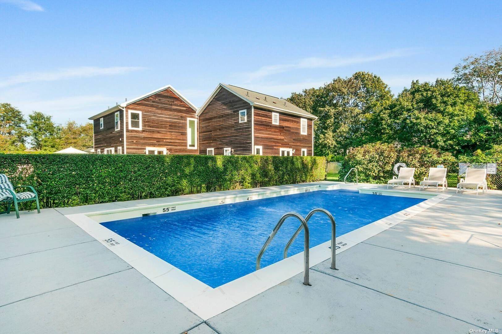 Southampton Village condominium offering 3 bedrooms, 2 full bathrooms and 1 half bath.