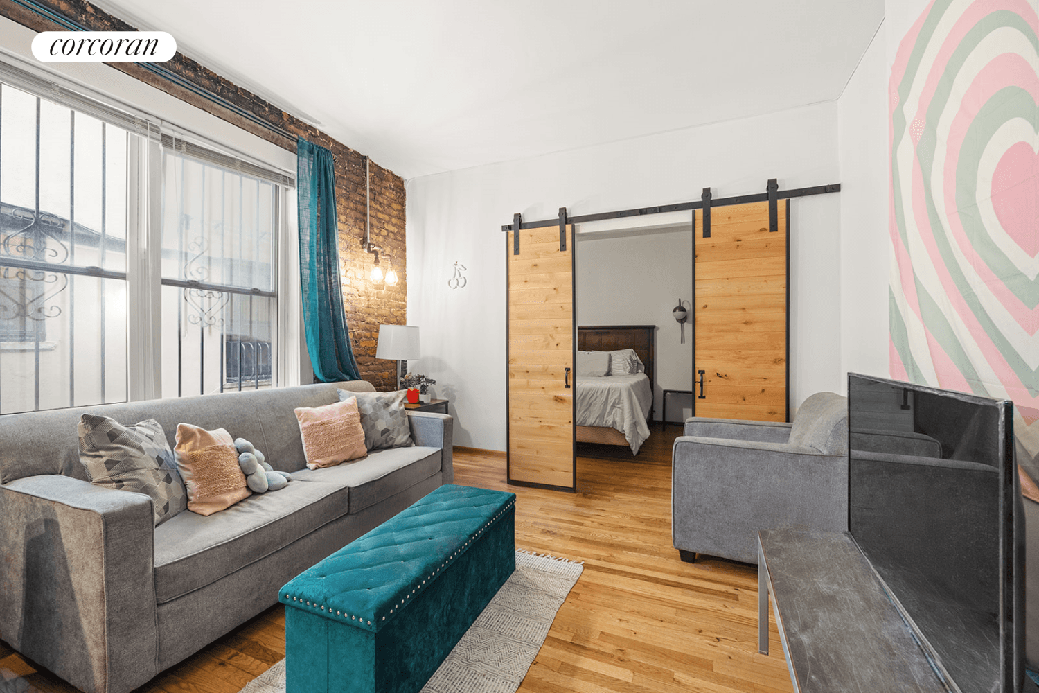 Welcome to this perfect one bedroom co op on the nexus of Prospect Heights and Crown Heights.