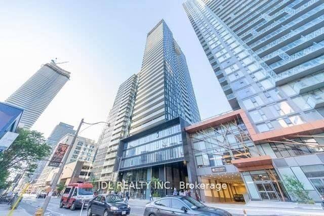 Luxury Vox Condo 35th Floor 2Br 1Bath.