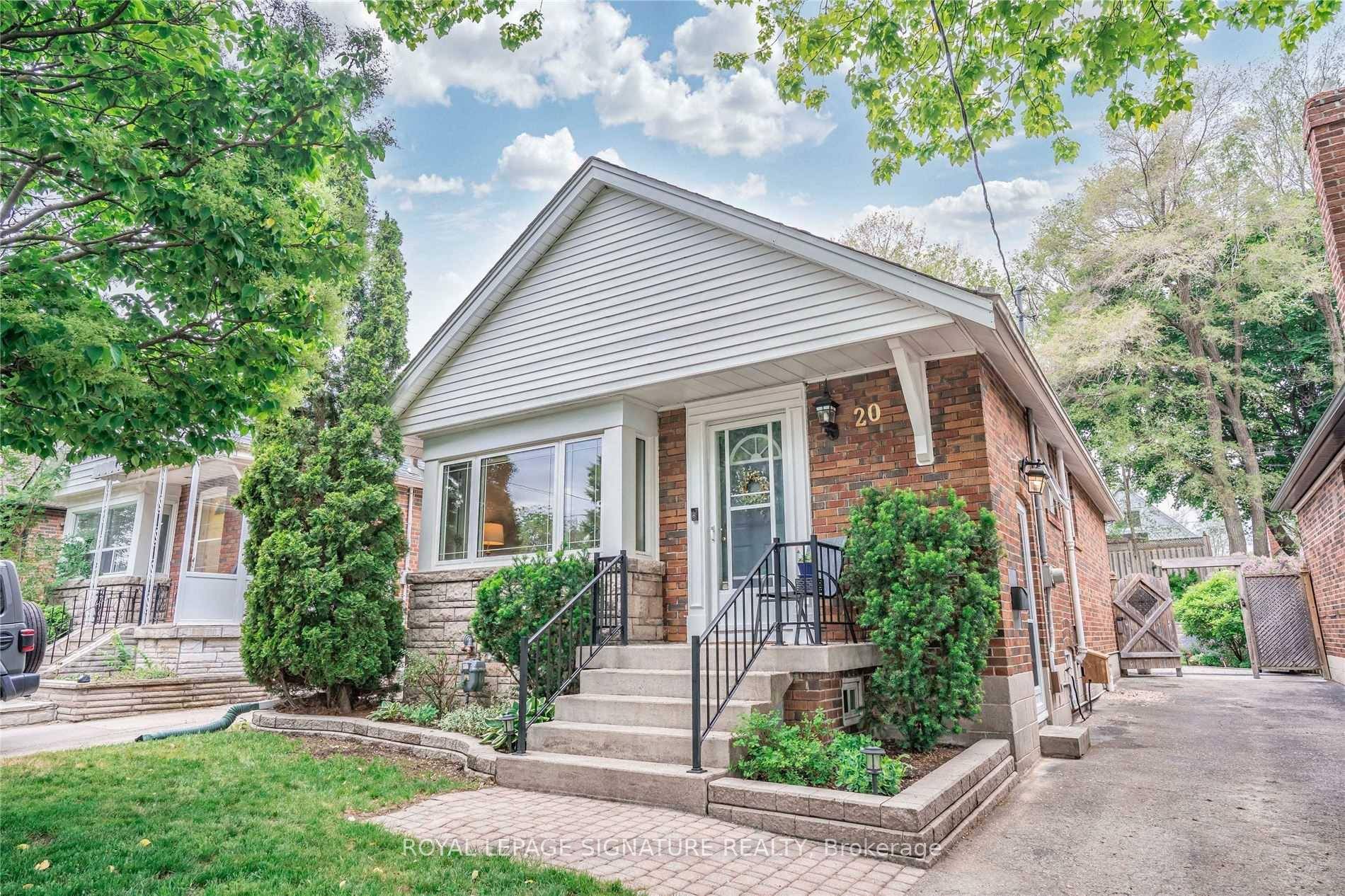 WOW This Fully Renovated Gem At 20 Roblin Is Move In Ready With The Most Amazing Backyard Oasis In All Of East York.