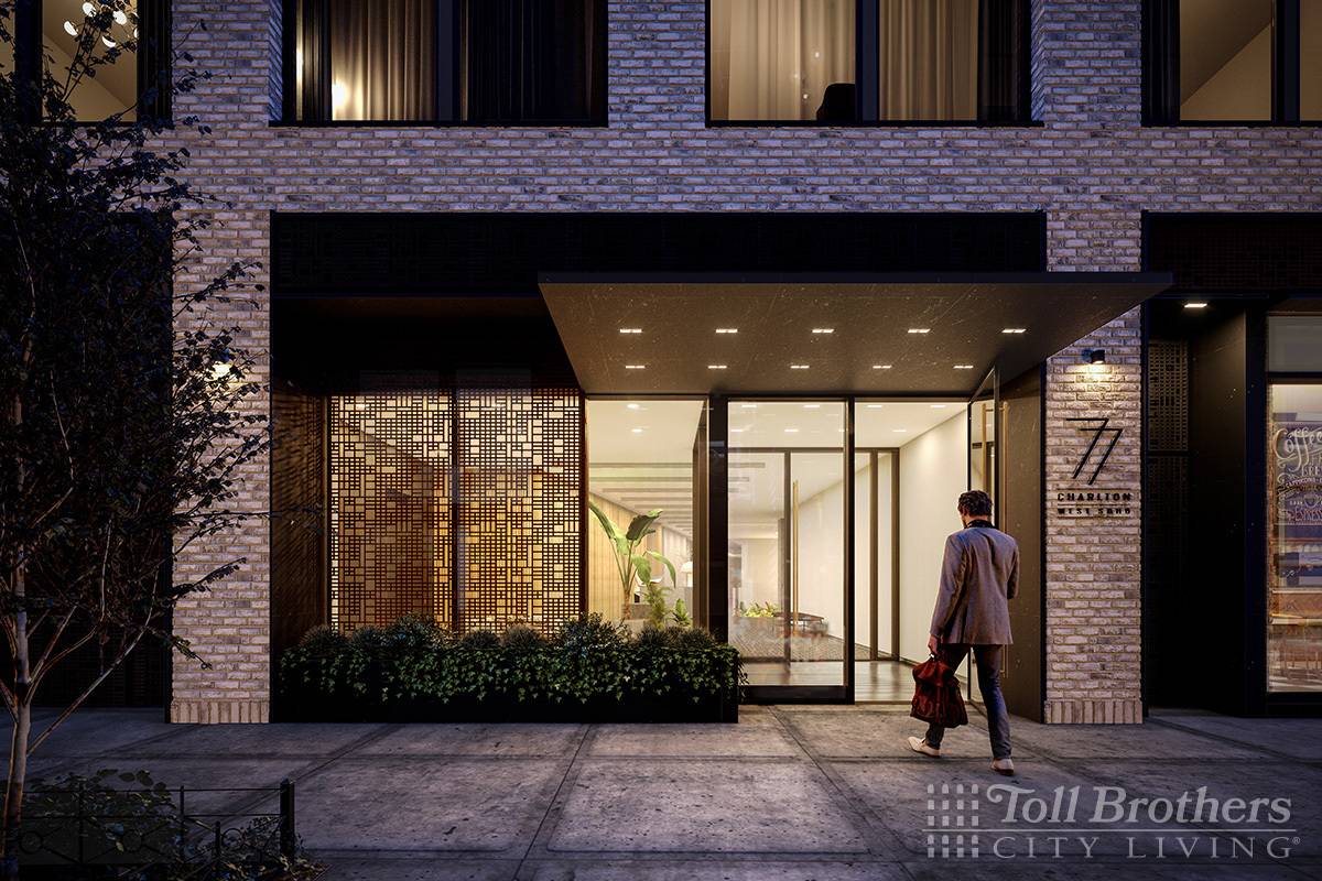 IMMEDIATE OCCUPANCY ! Located in the heart of West Soho, steps to some of the city's finest dining, shopping and galleries, 77 Charlton is a full service condominium from Toll ...