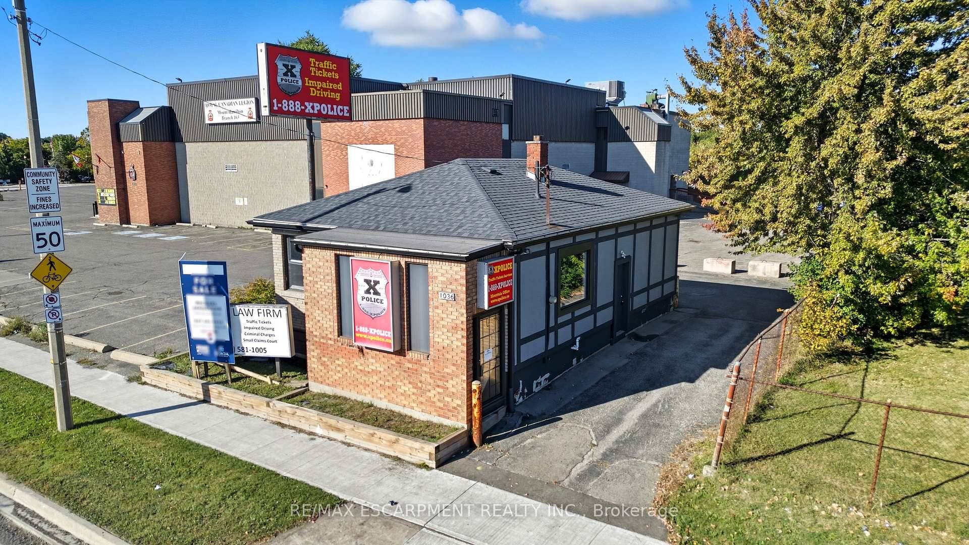 Prime commercial opportunity in a high traffic location !