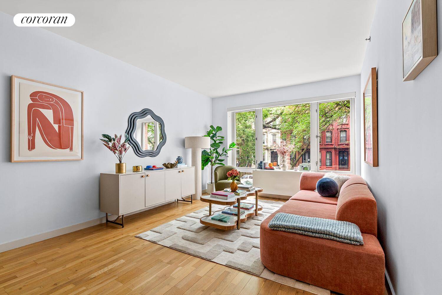 Practical charm meets vibrant Clinton Hill !