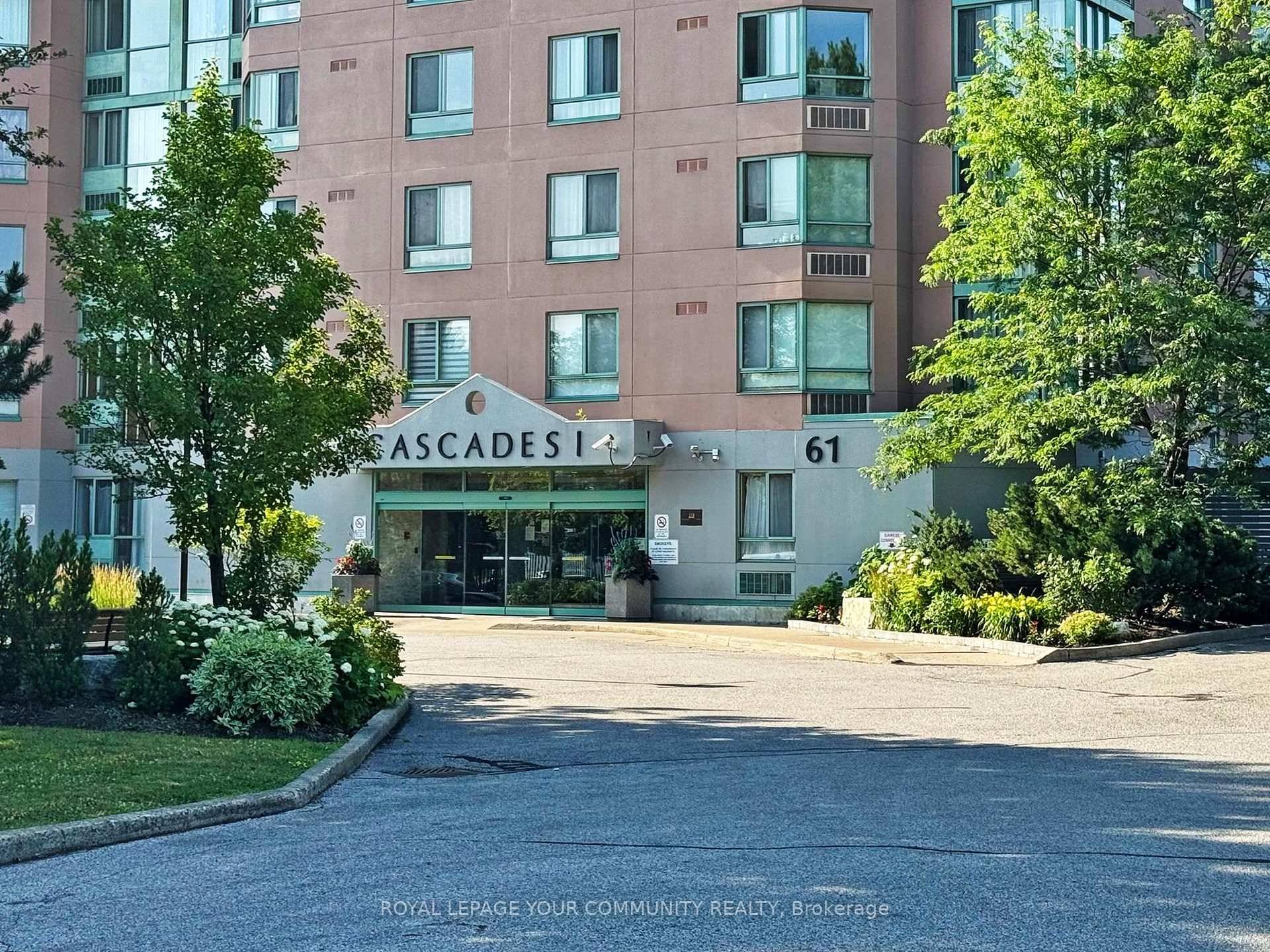 Beautifully maintained and updated unit featuring an amazing open concept layout.