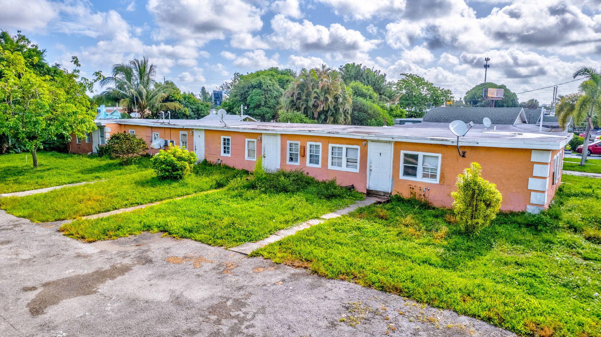Welcome to This property consists of 4 rental units.