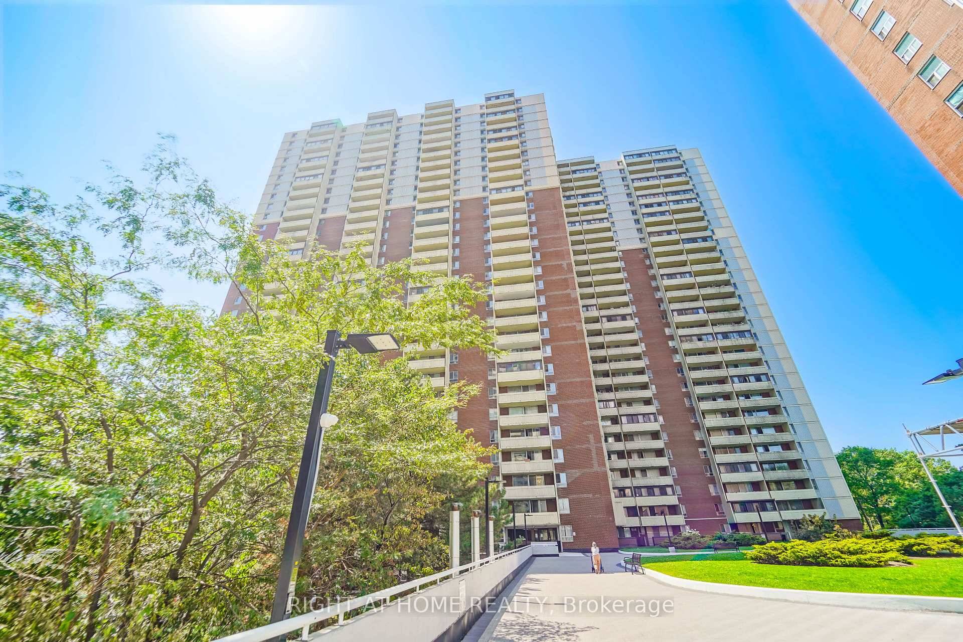 Don't miss your chance to own one of the highly sought after West facing units in this exceptional community.