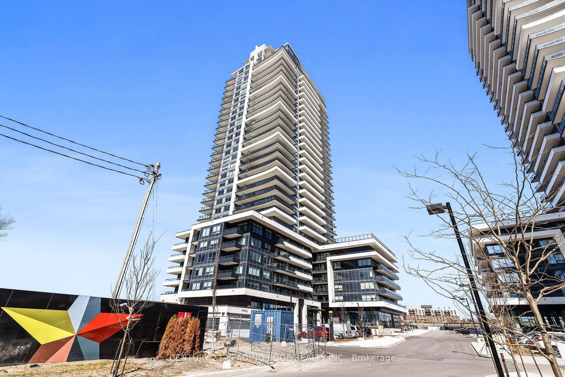 Welcome to 1435 Celebration Dr 3005 Where Style Meets Convenience in the Heart of Pickering.