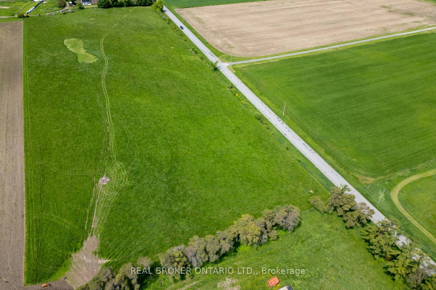 Set your sights on this beautiful approx.