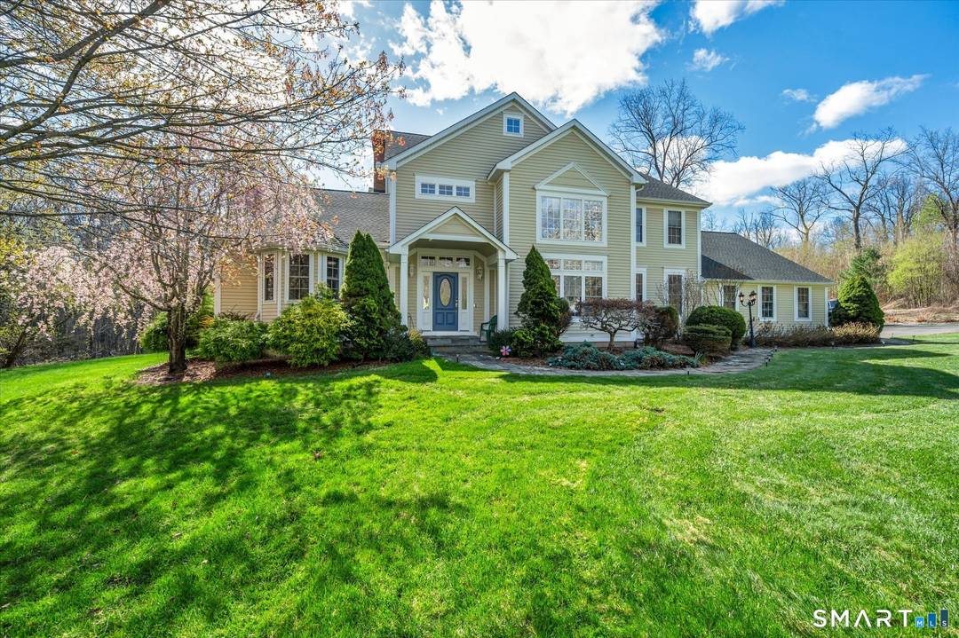 This exceptional Burlington home delivers it all set on a level 1.