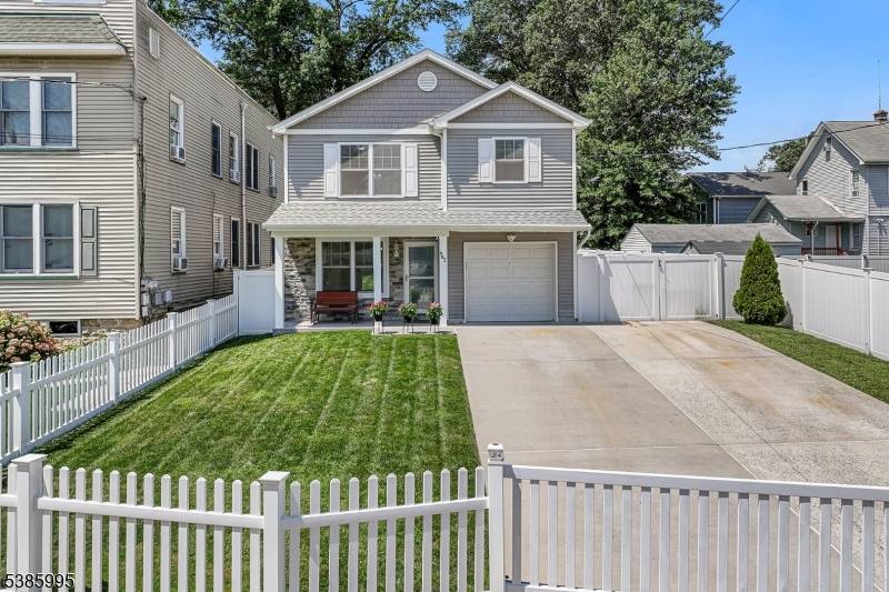 Welcome to this immaculate, move in ready home !