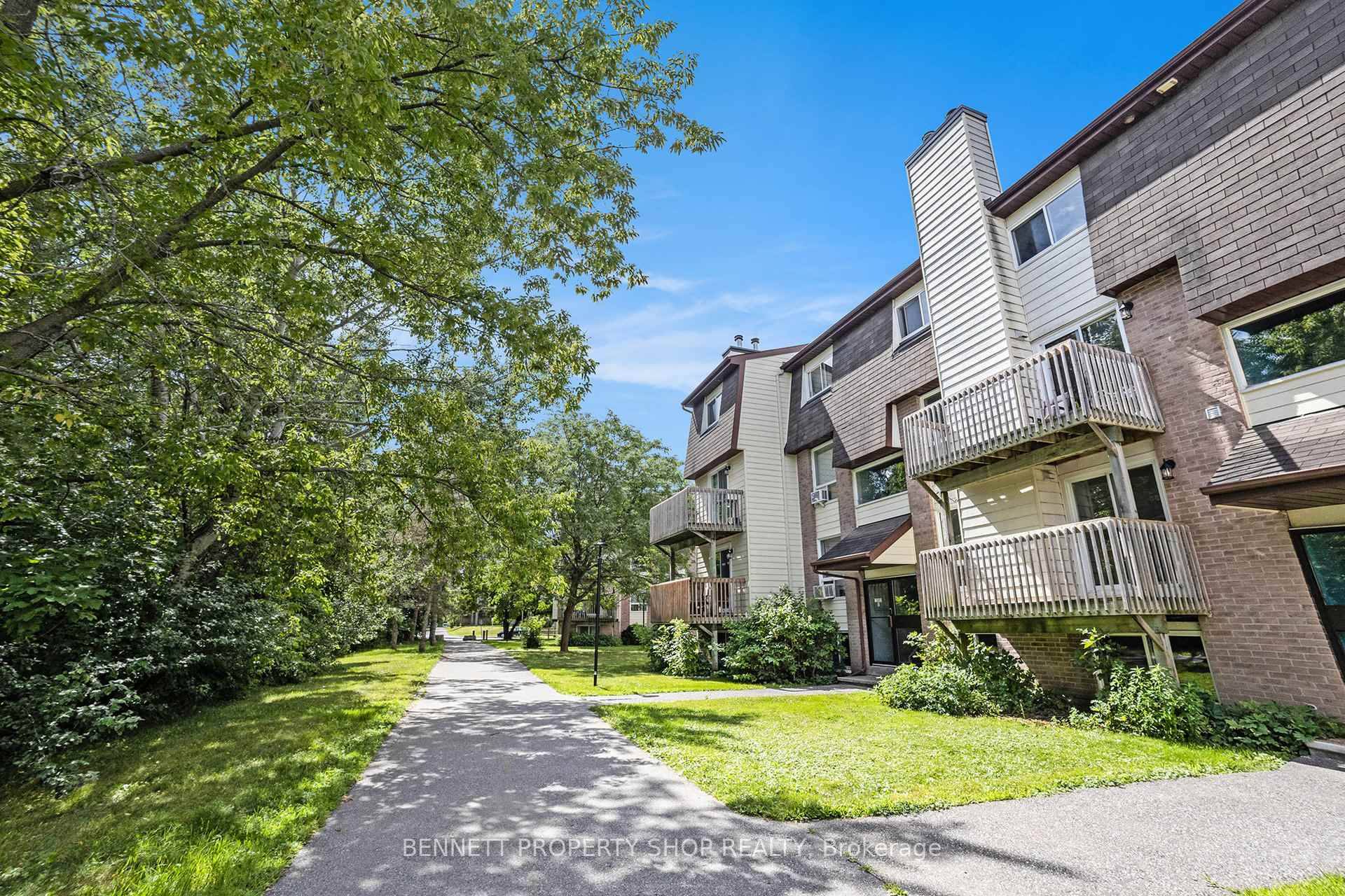 Bright, spacious, low maintenance 2 storey 2 Bedroom 2 Bathroom stacked condo apartment in the desirable Sawmill Creek community !