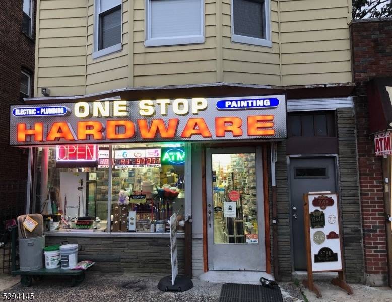 Incredible mixed use opportunity in the heart of East Orange !