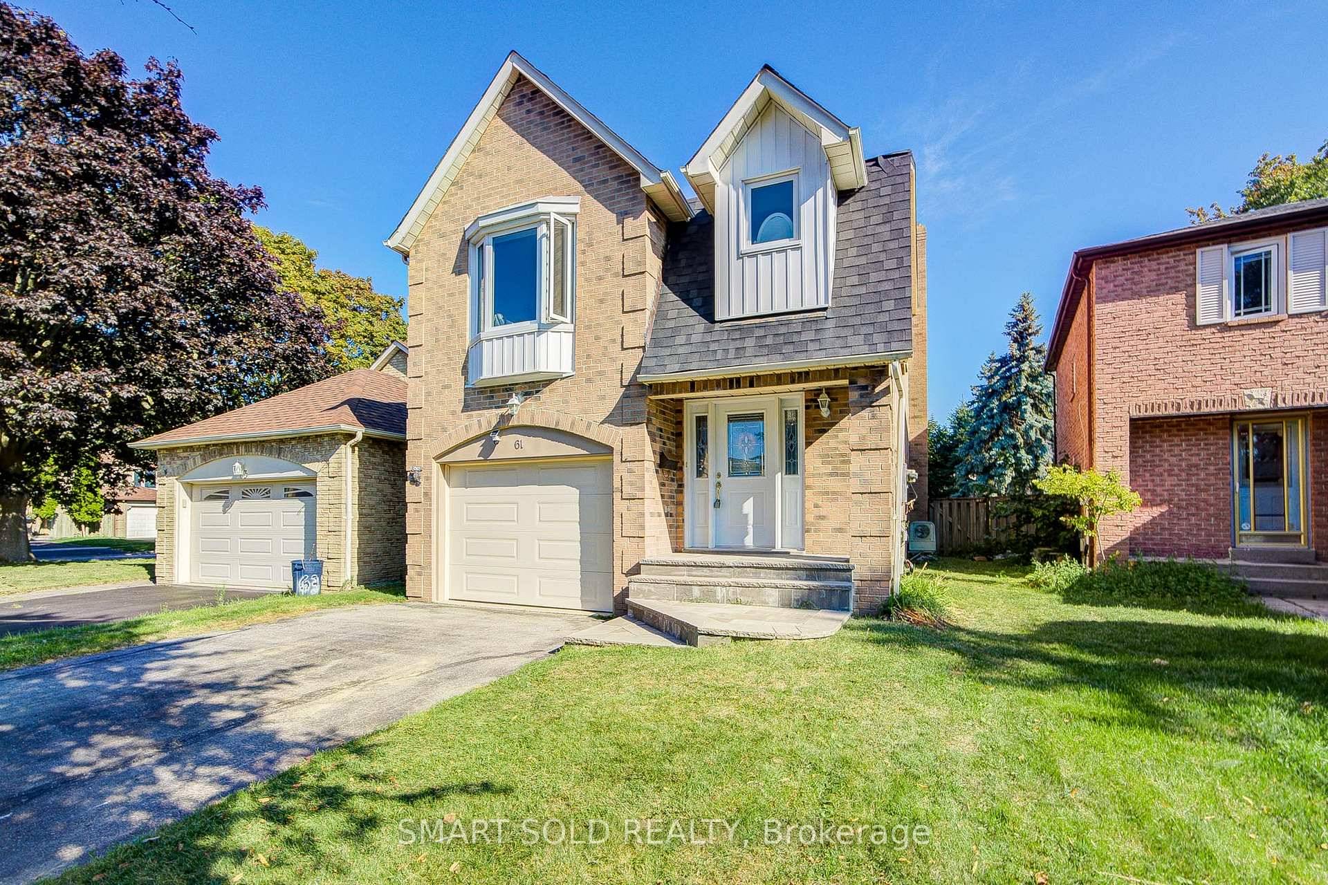 Welcome to This Stunning And Well Maintened Detached Home in the Heart of Ajax !