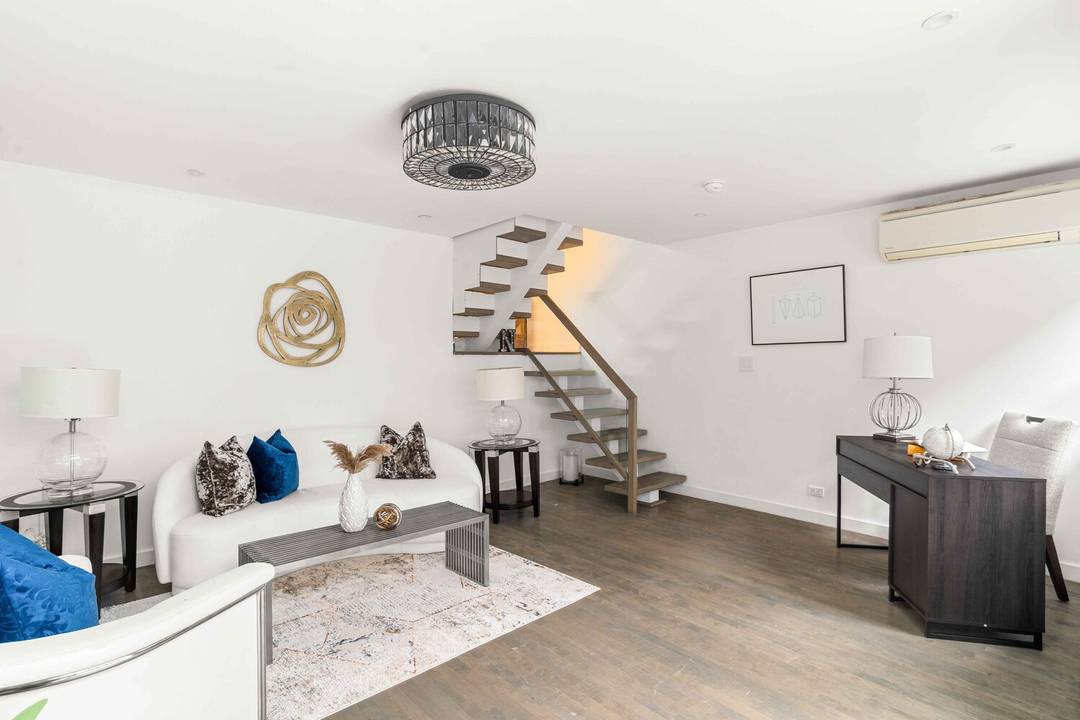 Welcome to your urban oasis at 225 East 86th Street, Unit 204 located in the distinguished boutique building, The Buckingham East Condominium, a full service, pet friendly residence with just ...