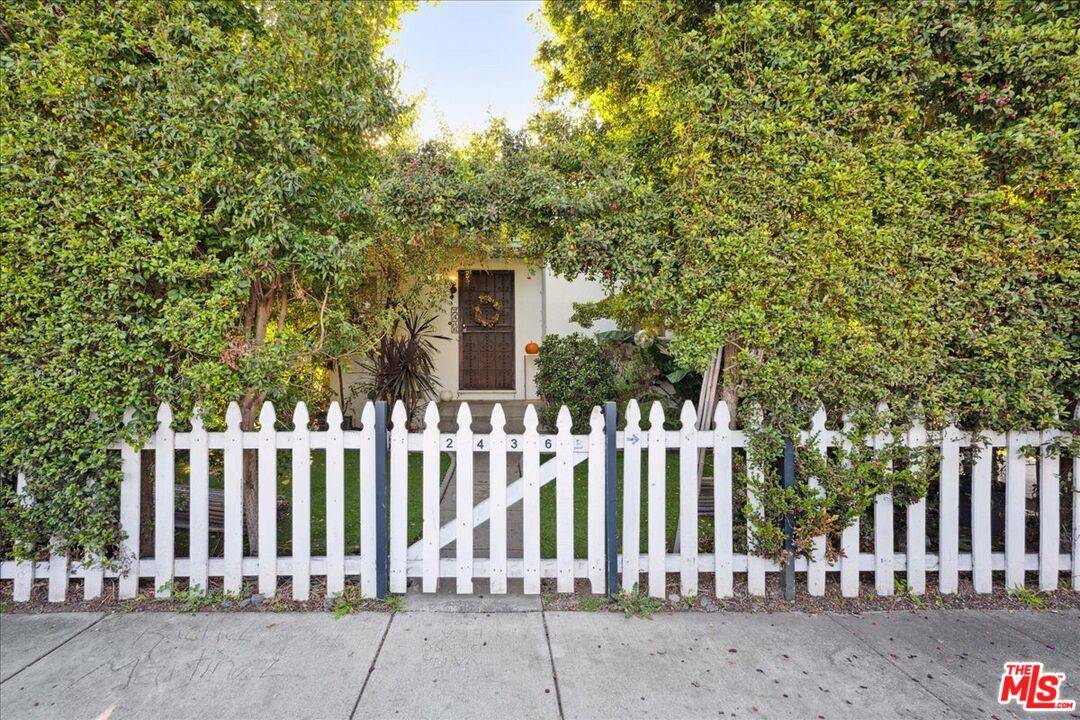 2436   20th St 3BR Santa Monica La