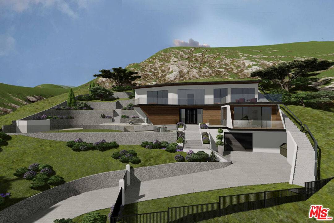 21801   Castlewood Dr Malibu LA