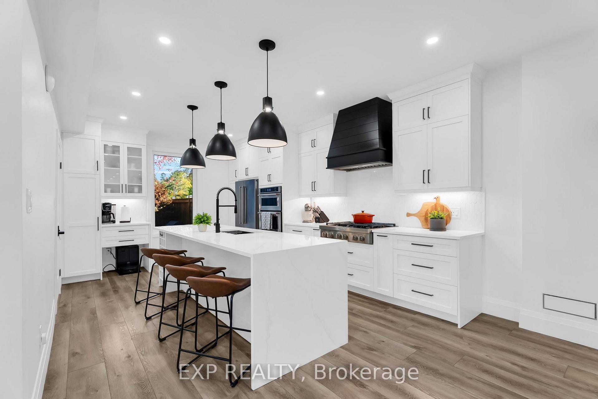 This hidden gem in the heart of Downtown Galt offers nearly 3, 000 sq.