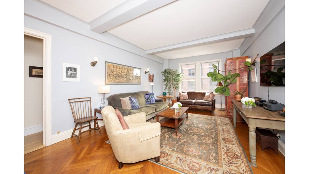 Large pre war 2 bedroom, 1 and bath apartment available in one of the most desirable buildings in Manhattan Valley.