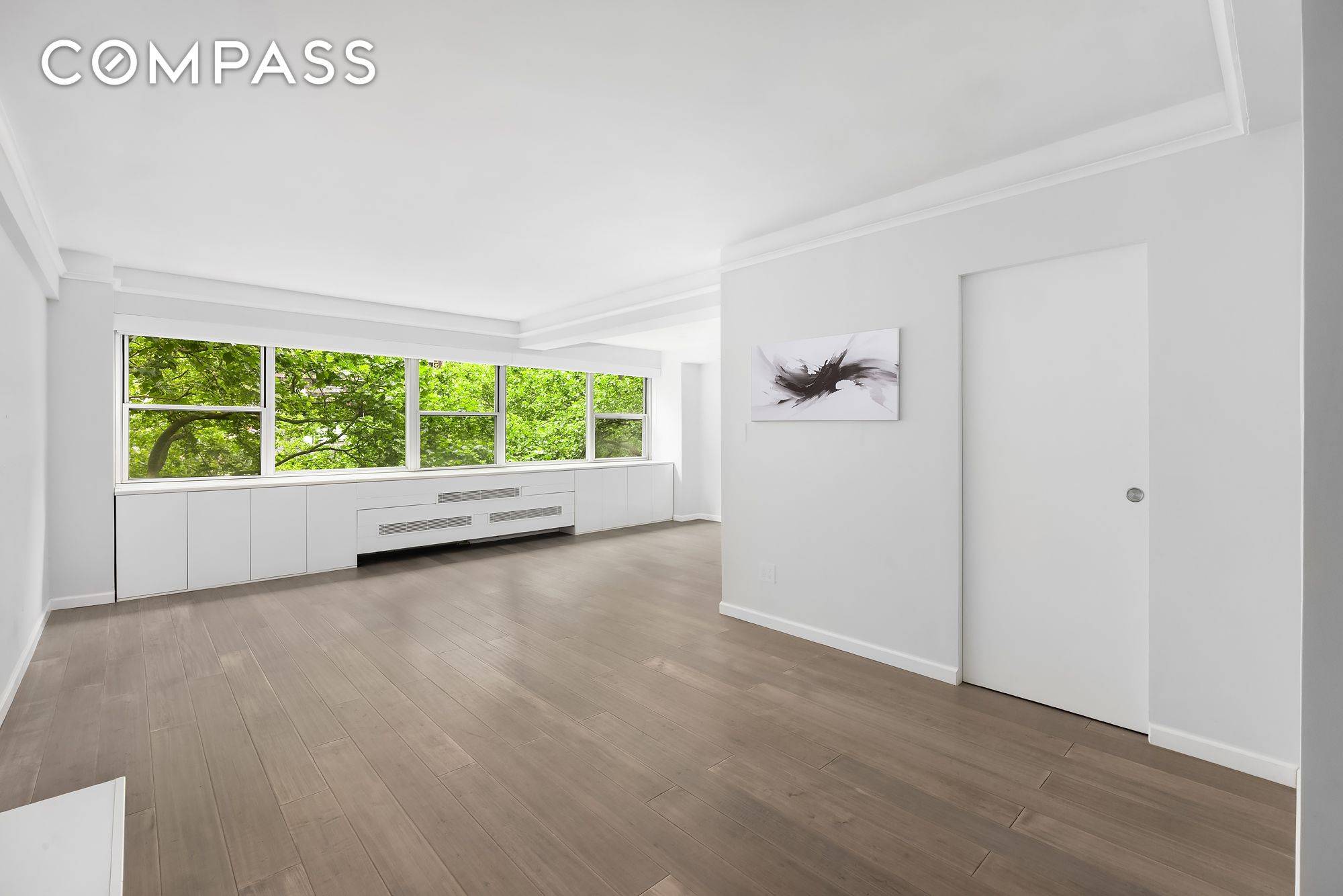 ALL OPEN HOUSES BY APPOINTMENT ONLY Welcome home to this meticulously renovated oversized alcove studio offering unparalleled comfort and style, complete with breathtaking open views of Dag Hammarskjo ld Plaza.