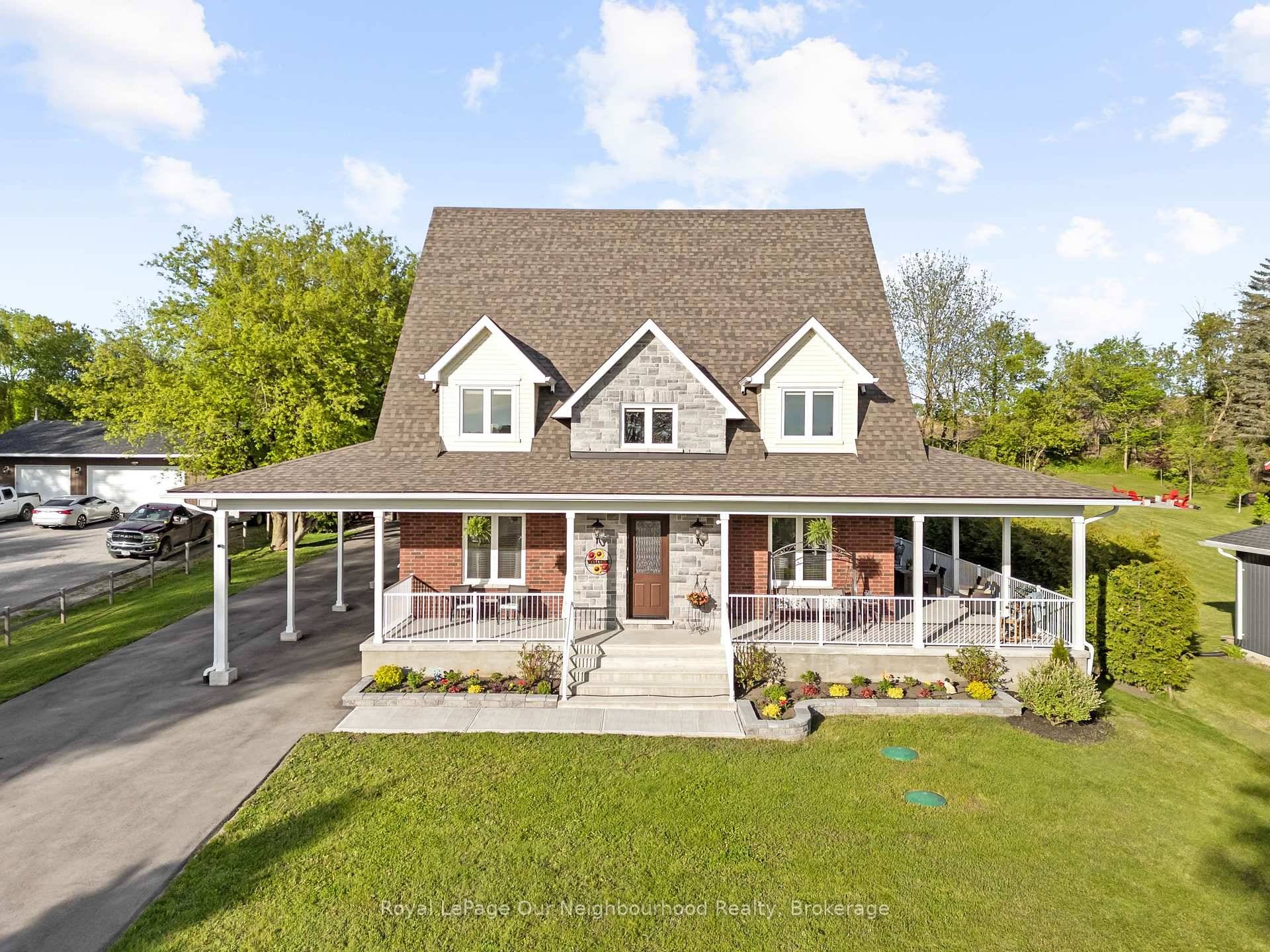 This 2420 sq', 2 story 4 yr old exquisite custom built home offers a seamless open concept layout accentuated by panoramic views of beautiful country side.