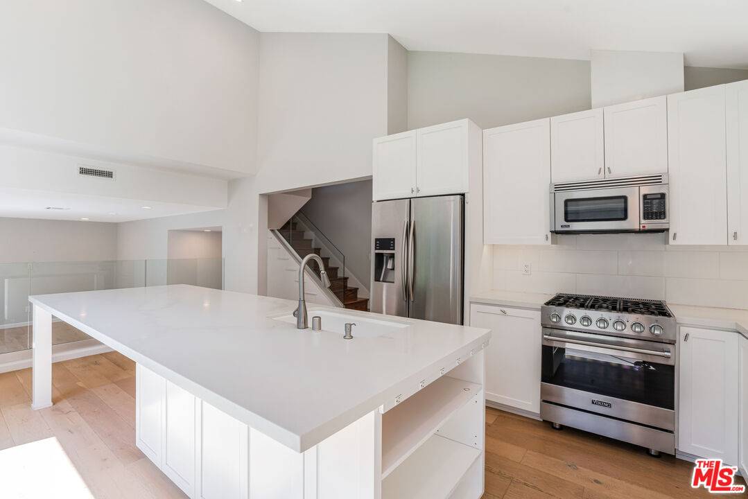 4911   Patrae St 4BR Marina Del Rey La