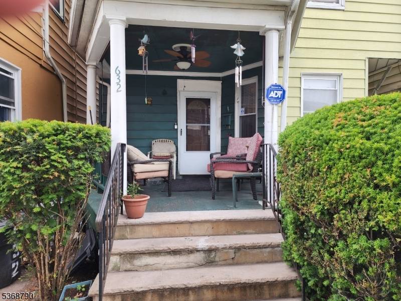 CLEAN, NEAT HOME WITH EXTRA ROOMS IN ATTIC.