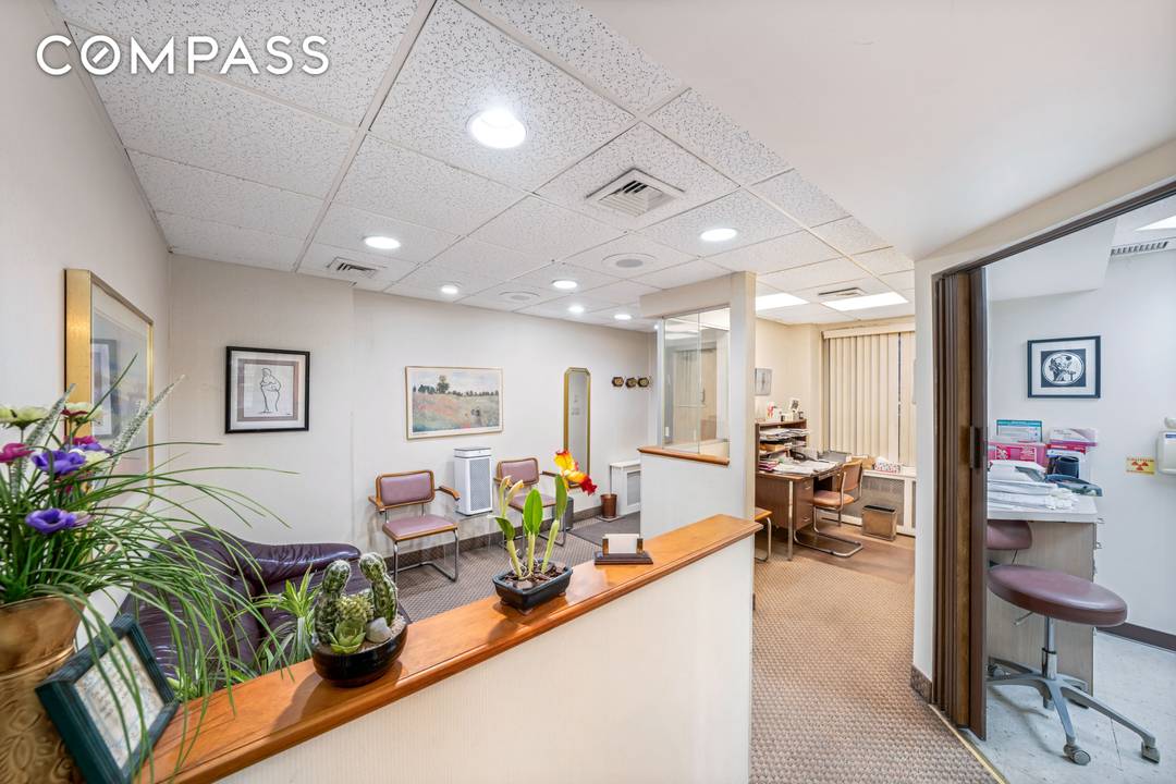 Located in a prime Upper East Side location, this spacious professional unit at 440 East 79th Street, 1D offers an exceptional opportunity in a well run, full service cooperative.
