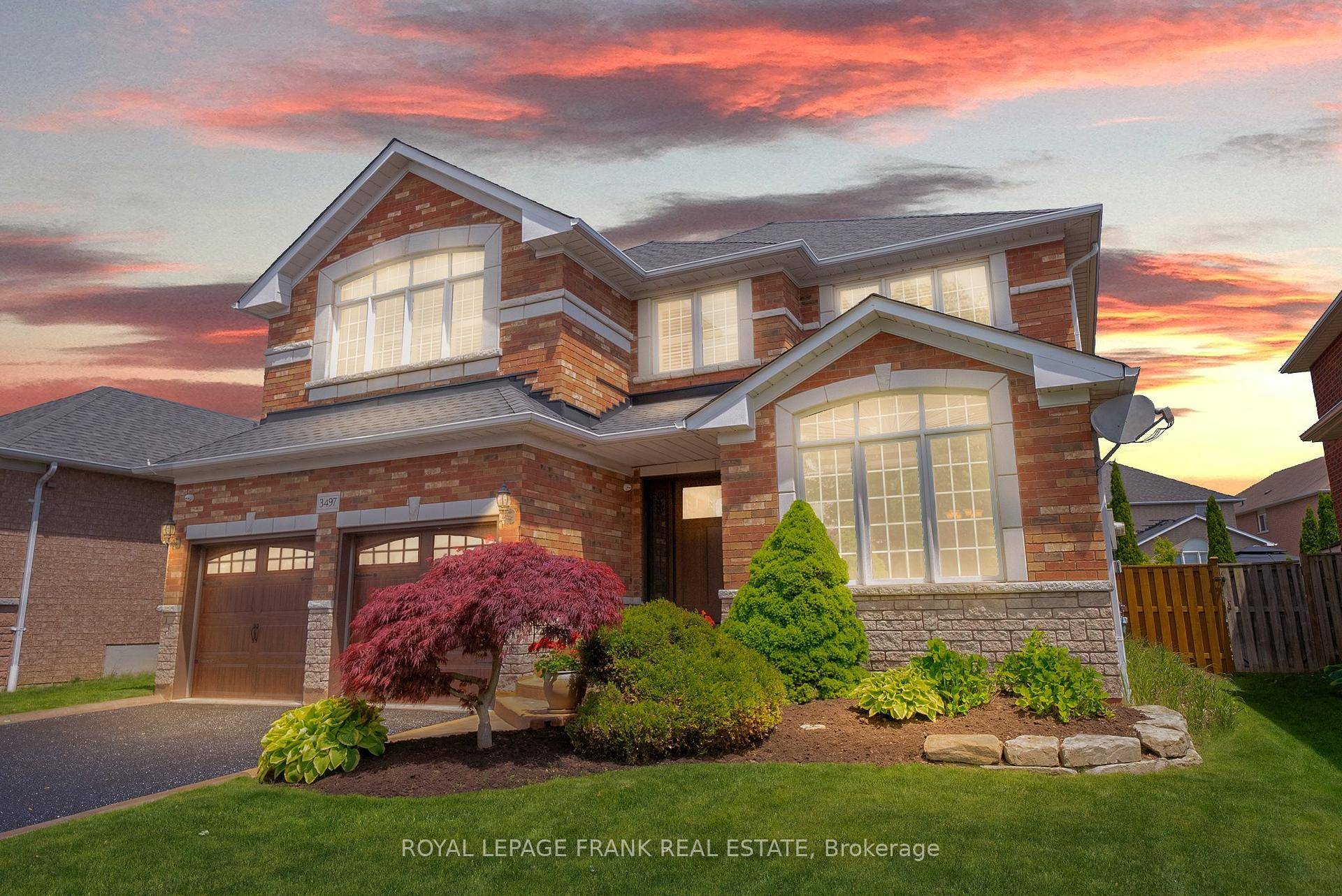 Welcome to Luxury Living in North Whitby !