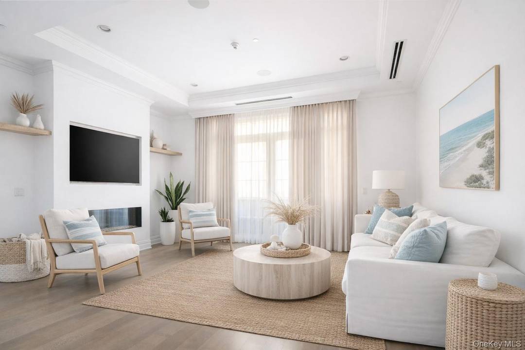 Penthouse living at its finest The Ritz Carlton Residences, North Hills, this south west facing penthouse offers approximately 2, 300 square feet of sophisticated living enhanced by sunset exposures and ...