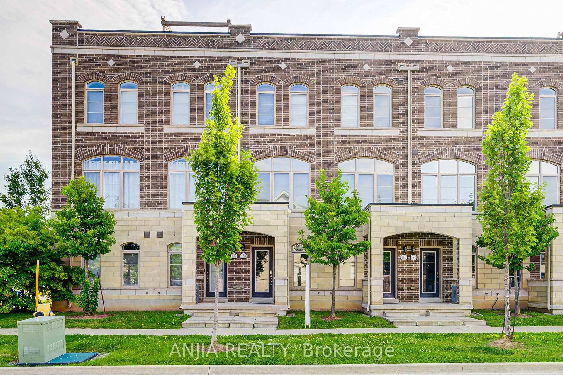Welcome To This Bright And Beautifully Maintained Townhome In A Sought After Stouffville Community, Near Millard amp ; 9th Line.