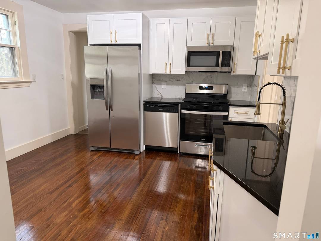 2026 2027 School Year Housing Available.