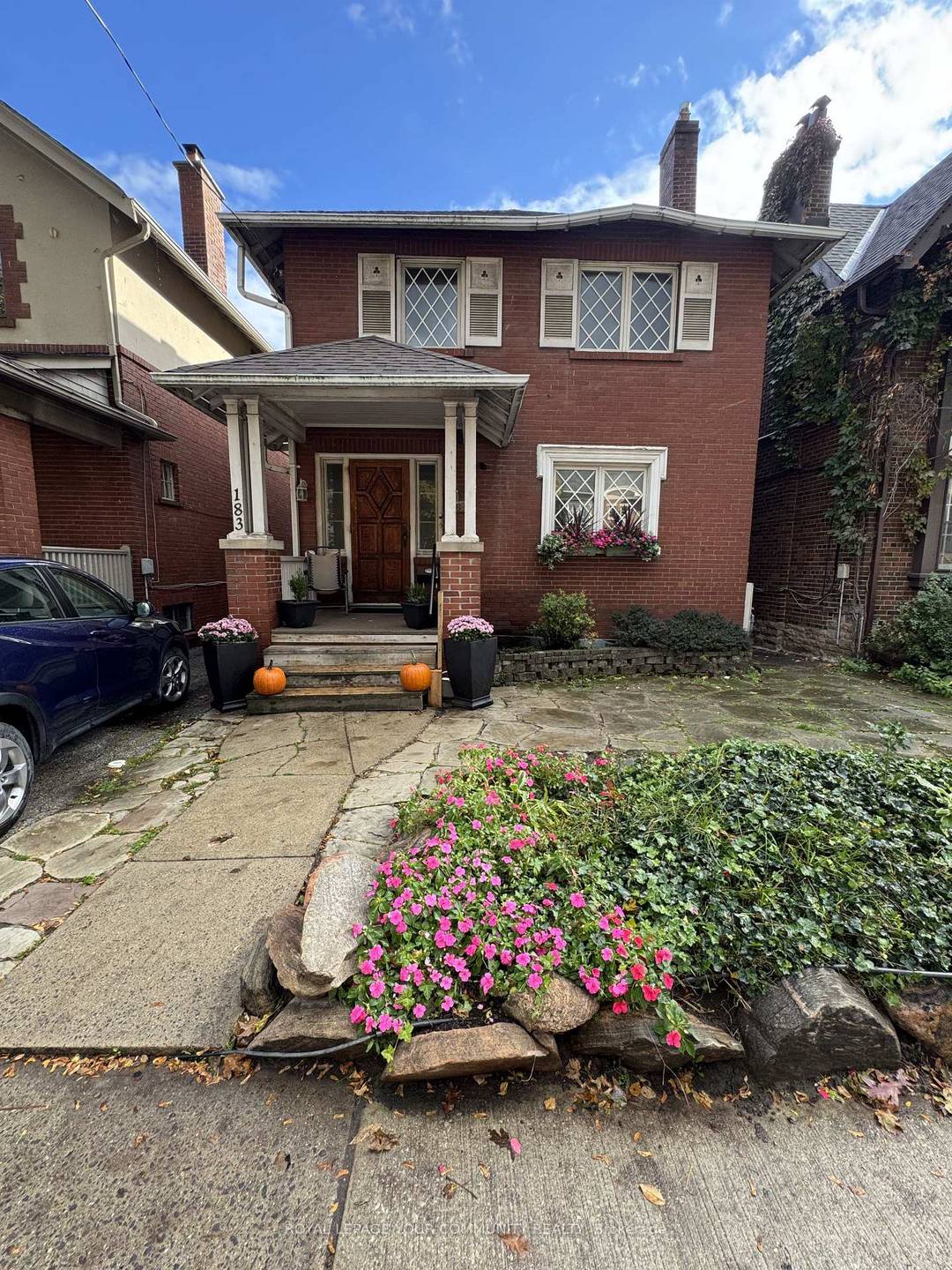 Experience charming, midtown living in this newly renovated upper suite occupying the entire 2nd floor of a beautifully maintained property, featuring a private entrance, ductless air conditioning units, new flooring, ...