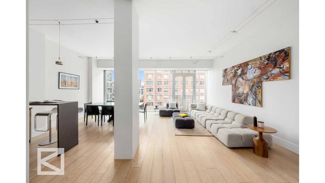 Hovering Above the High Line A One of a Kind West Chelsea Loft Poised directly above the High Line, this south facing, full floor two bedroom, two bathroom loft occupies ...