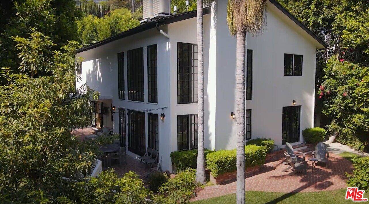 2625   Nichols Canyon Rd 5BR Hollywood Hills East La