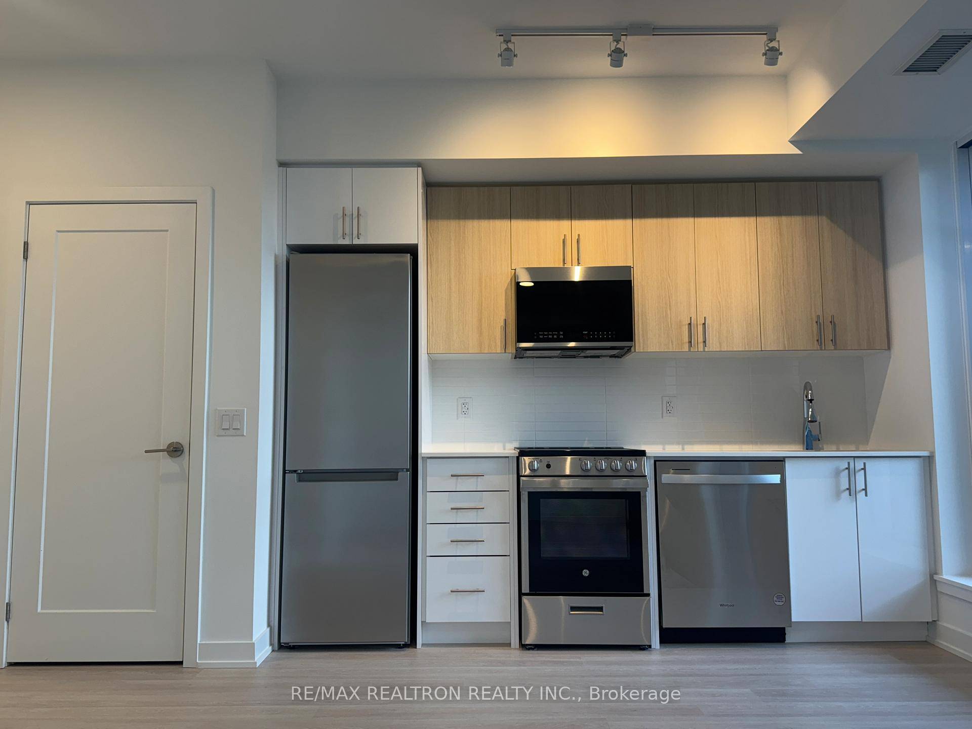 Be the First to Live in This Brand New Studio at Canopy Condos !